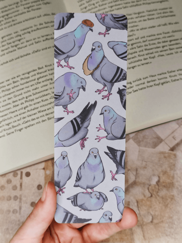 Bookmark - Pigeons